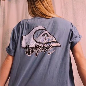 Blue quicksilver graphic tee